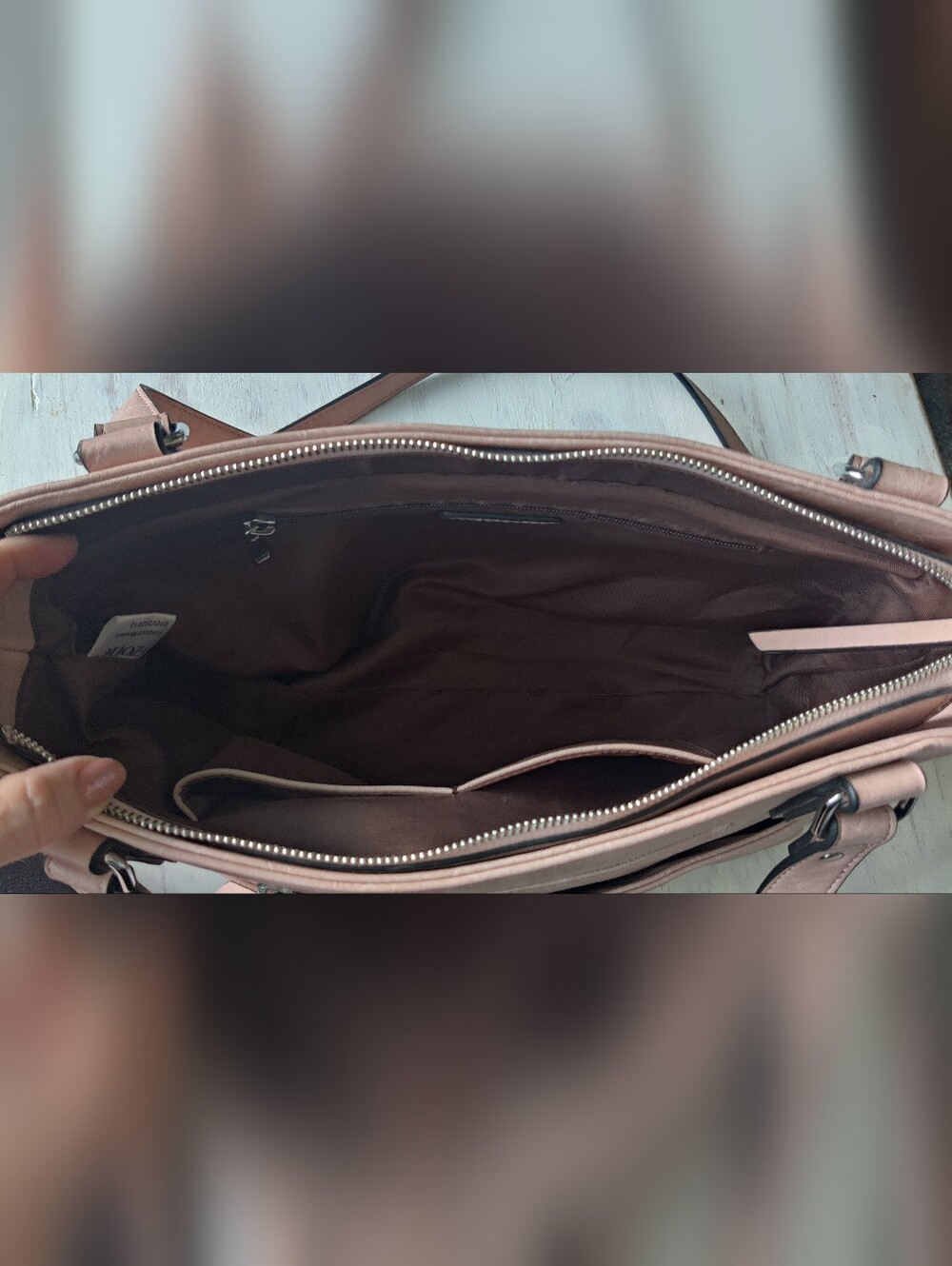 Leather Women’s Blush Pink Shoulder Bag - Picture 9 of 13